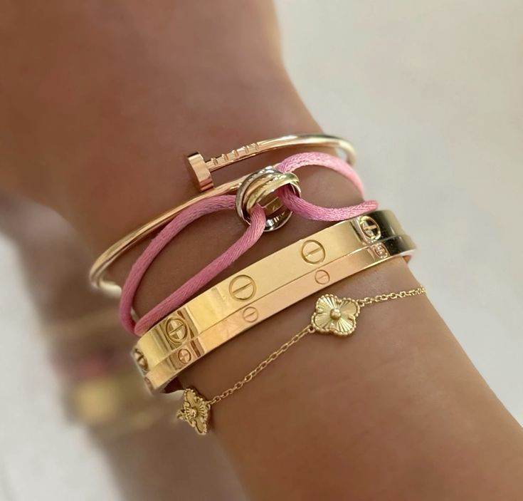 INFINITY ARMBAND