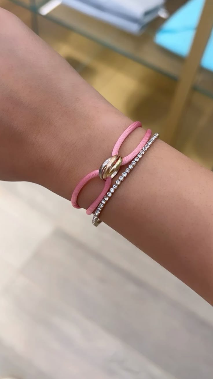 INFINITY ARMBAND